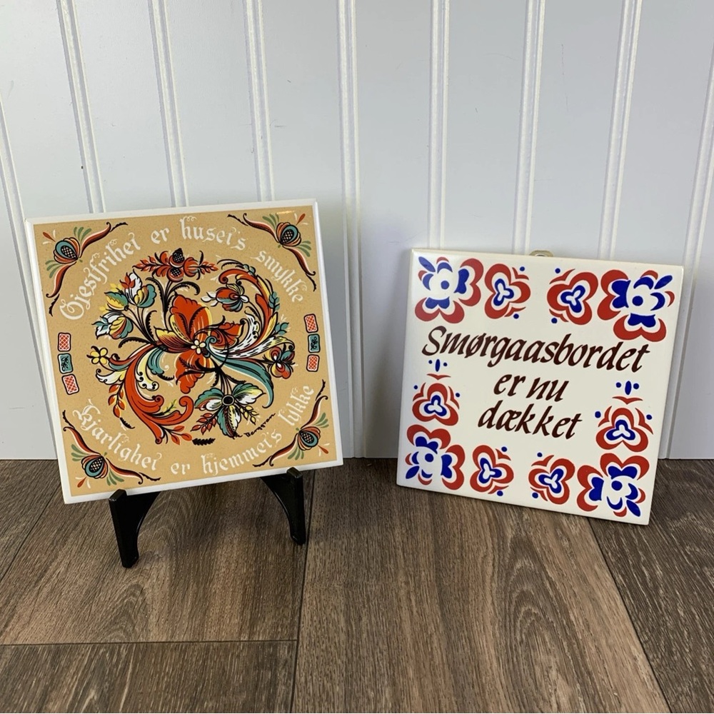 Lot of 2 Scandinavian 6" Tile Trivet Wall Hanging Berggren Swedish Norwegian